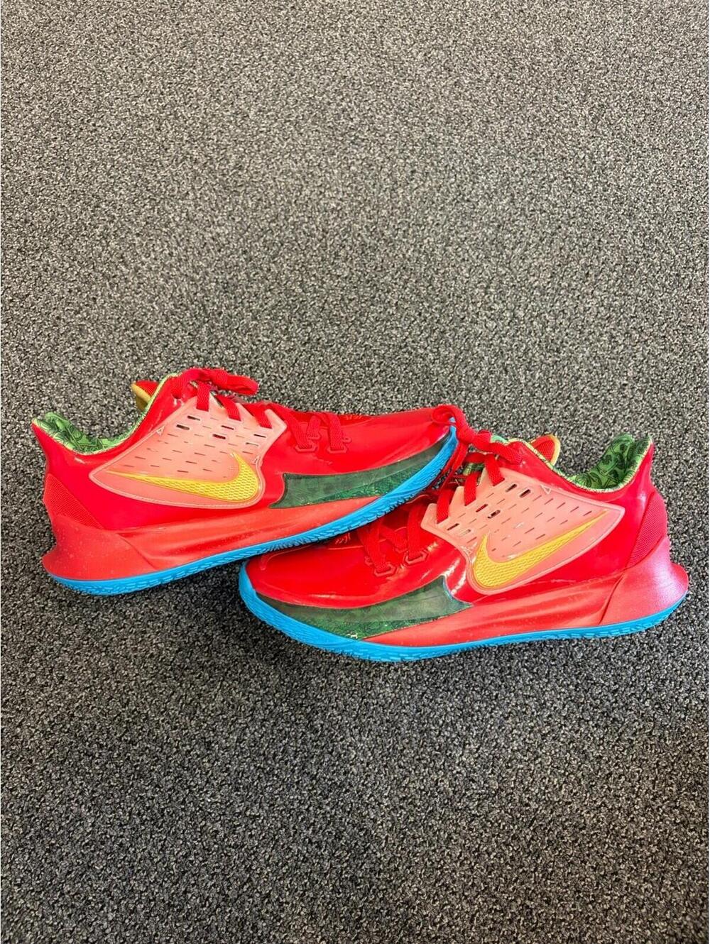 Size 13 - SpongeBob SquarePants x Nike Kyrie 2 Low Mr. Krabs